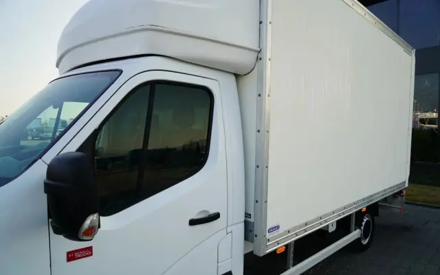 RENAULT MASTER  / KONTENER 4,25 M / WINDA DHOLLANDIA / SPROWADZONY 