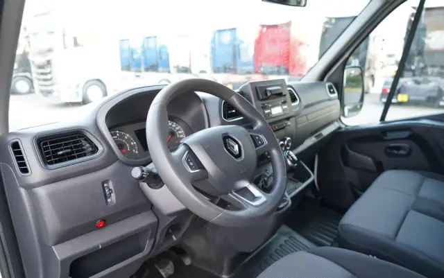 RENAULT MASTER  / KONTENER 4,25 M / WINDA DHOLLANDIA / SPROWADZONY 