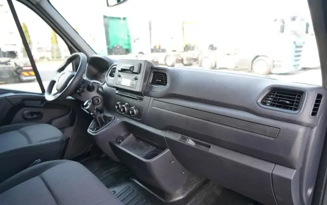 RENAULT MASTER  / KONTENER 4,25 M / WINDA DHOLLANDIA / SPROWADZONY 