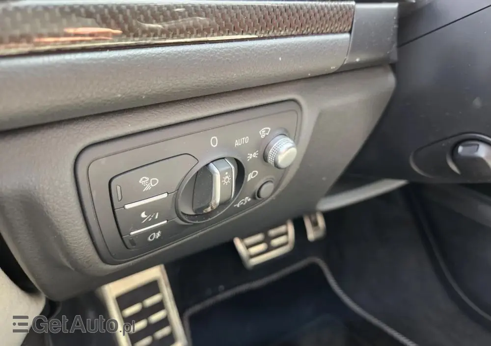 AUDI S6 Limousine 