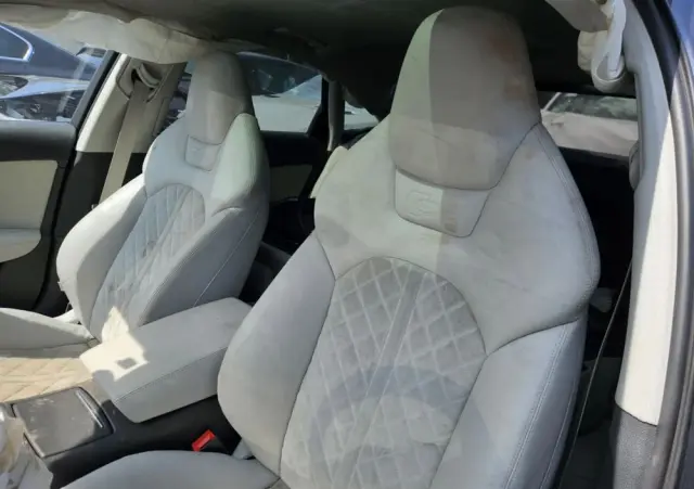 AUDI S6 Limousine 