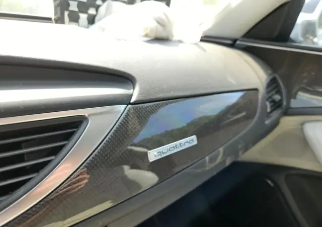AUDI S6 Limousine 