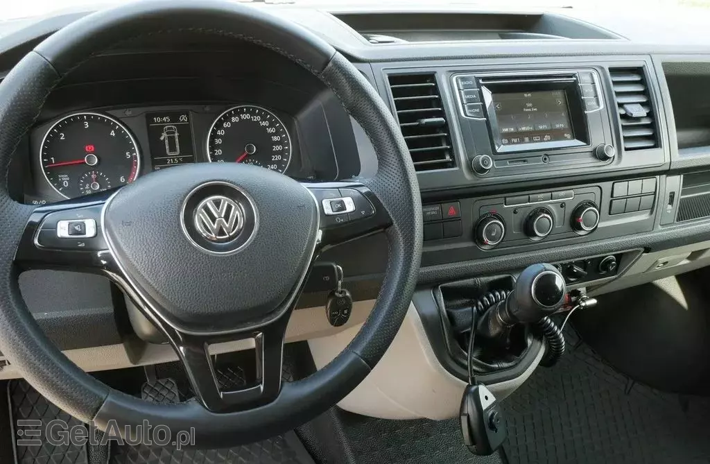 VOLKSWAGEN TRANSPORTER 