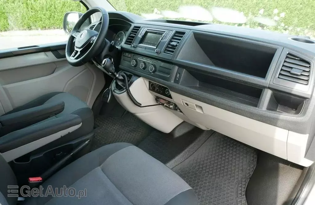 VOLKSWAGEN TRANSPORTER 