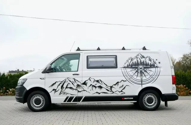 VOLKSWAGEN TRANSPORTER 