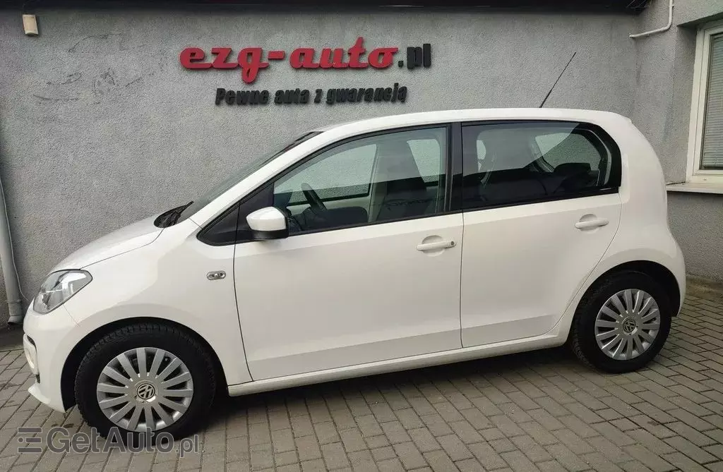 VOLKSWAGEN Up! 