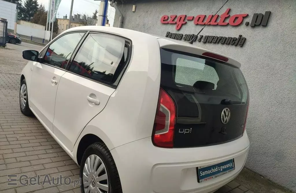 VOLKSWAGEN Up! 