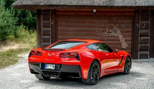CHEVROLET Corvette 