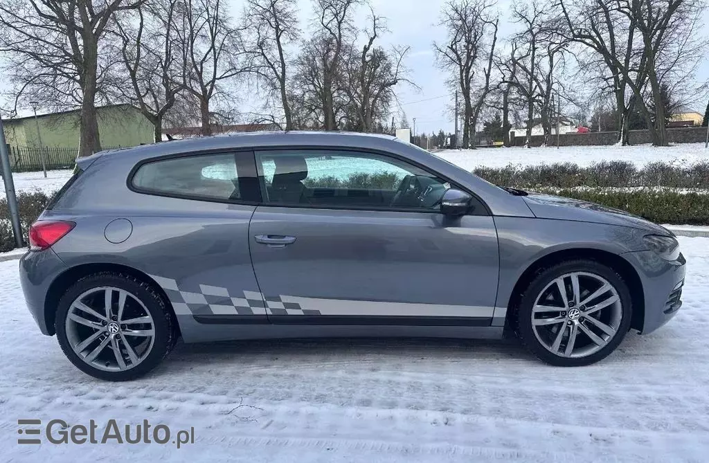 VOLKSWAGEN Scirocco 