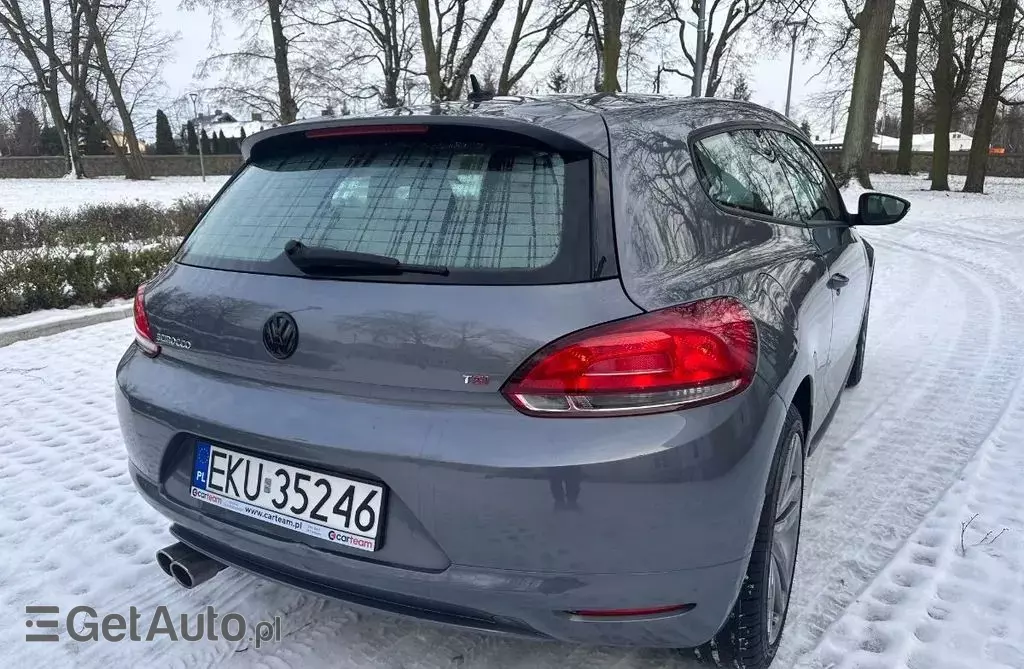 VOLKSWAGEN Scirocco 