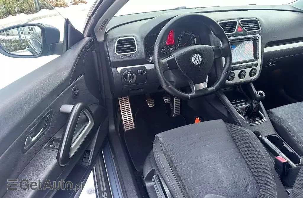 VOLKSWAGEN Scirocco 