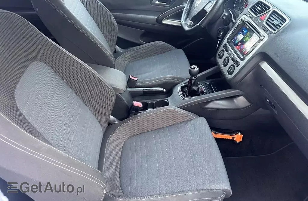 VOLKSWAGEN Scirocco 