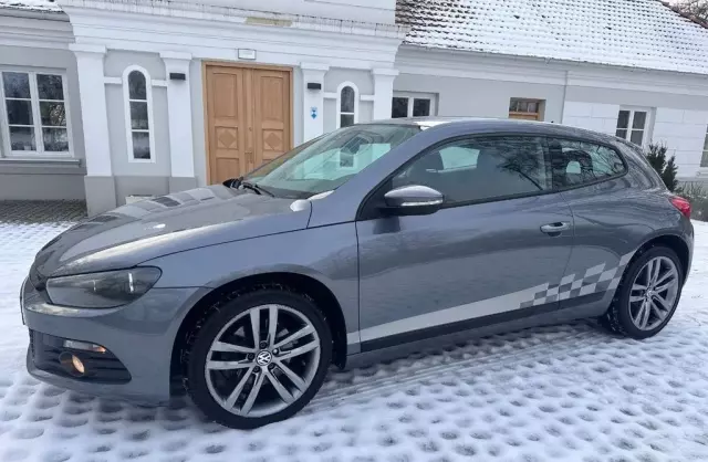 VOLKSWAGEN Scirocco 