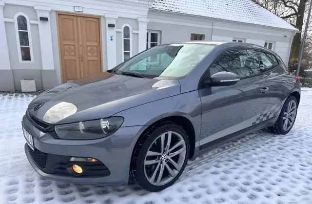VOLKSWAGEN Scirocco 