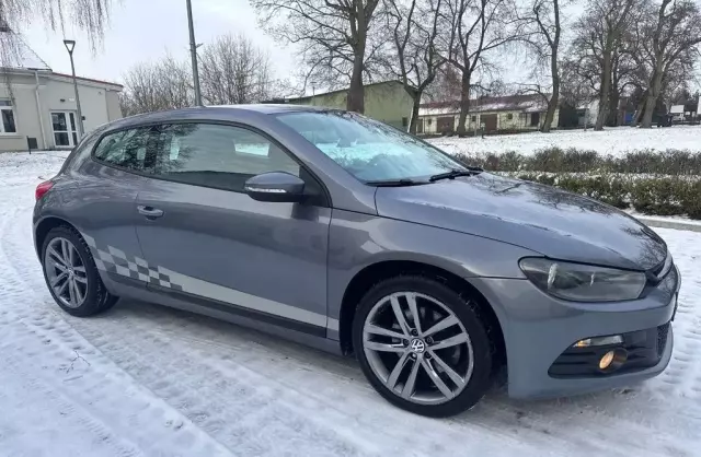 VOLKSWAGEN Scirocco 