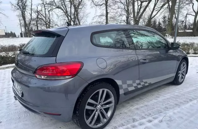 VOLKSWAGEN Scirocco 