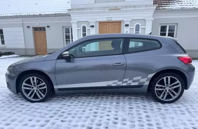 VOLKSWAGEN Scirocco 