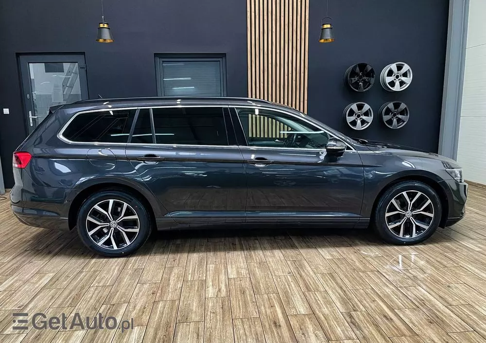 VOLKSWAGEN Passat 2.0 TDI SCR Business DSG