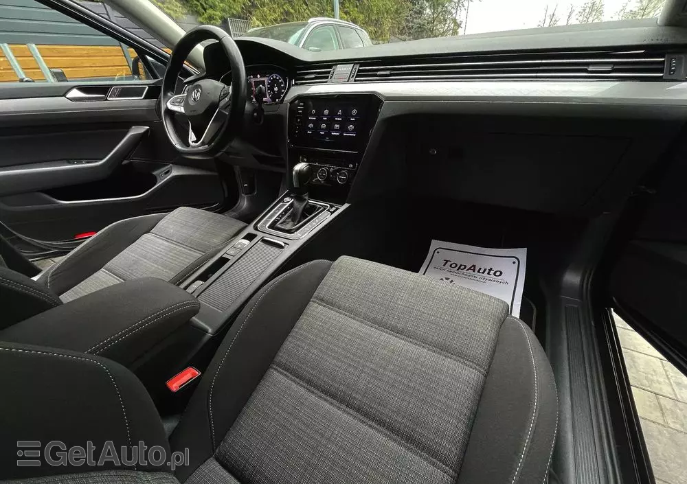 VOLKSWAGEN Passat 2.0 TDI SCR Business DSG