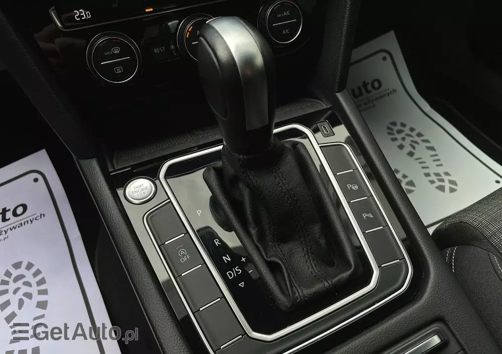 VOLKSWAGEN Passat 2.0 TDI SCR Business DSG