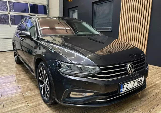 VOLKSWAGEN Passat 2.0 TDI SCR Business DSG