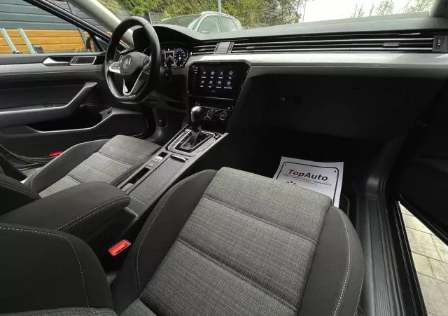 VOLKSWAGEN Passat 2.0 TDI SCR Business DSG