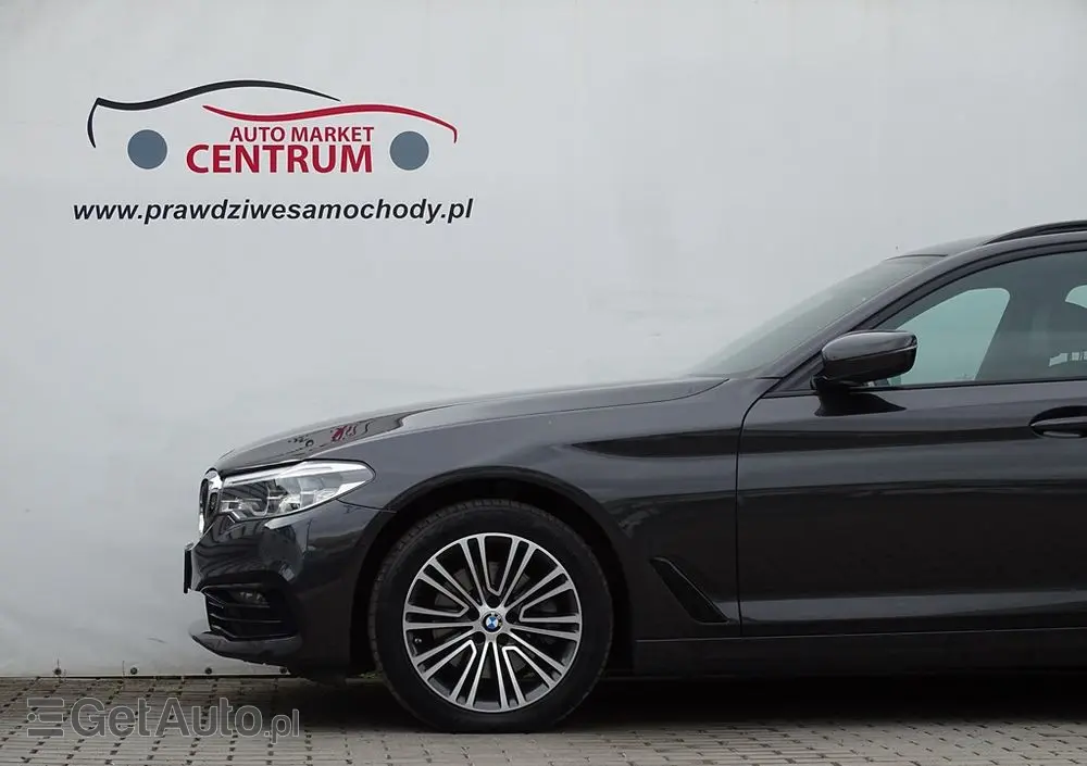 BMW Seria 5 520d xDrive MHEV Sport Line sport