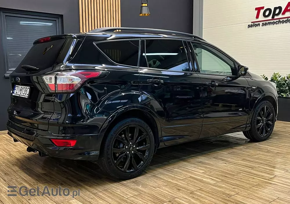 FORD Kuga 2.0 TDCi 4x4 ST-Line