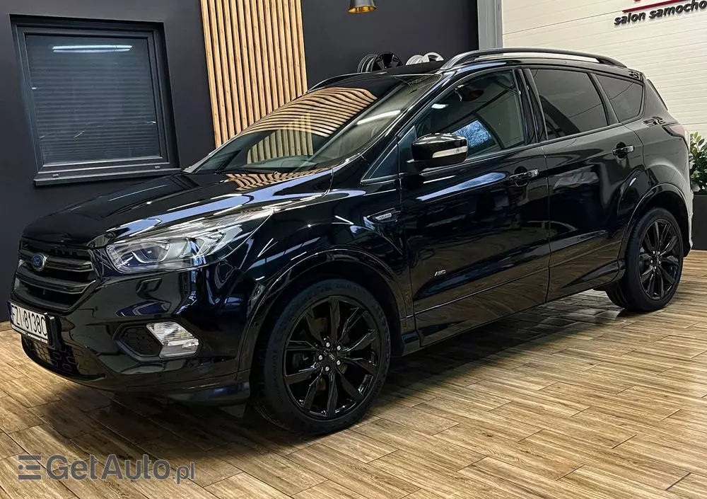 FORD Kuga 2.0 TDCi 4x4 ST-Line