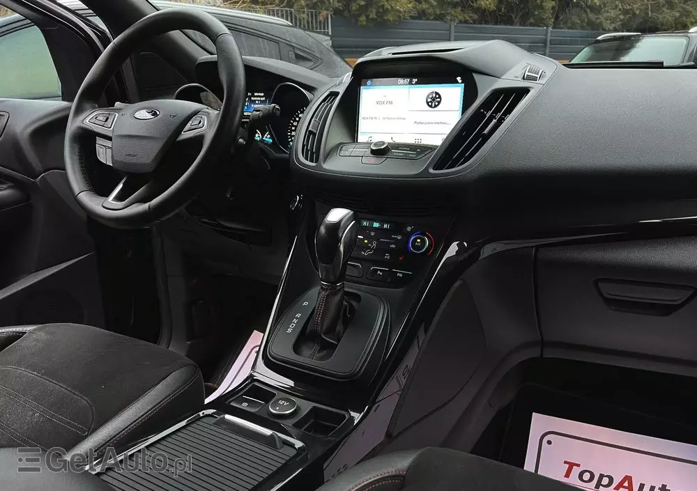 FORD Kuga 2.0 TDCi 4x4 ST-Line