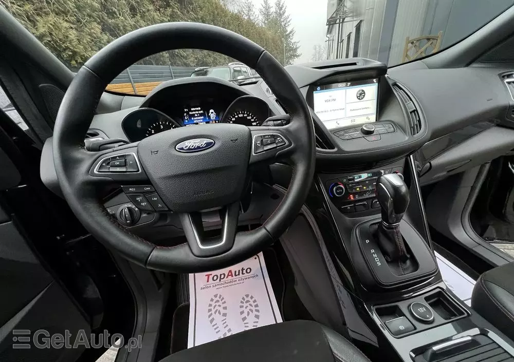 FORD Kuga 2.0 TDCi 4x4 ST-Line