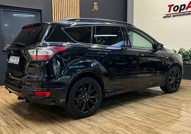 FORD Kuga 2.0 TDCi 4x4 ST-Line