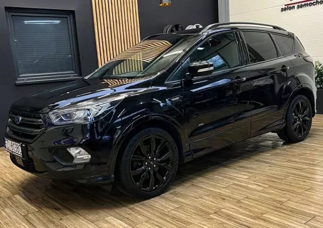 FORD Kuga 2.0 TDCi 4x4 ST-Line