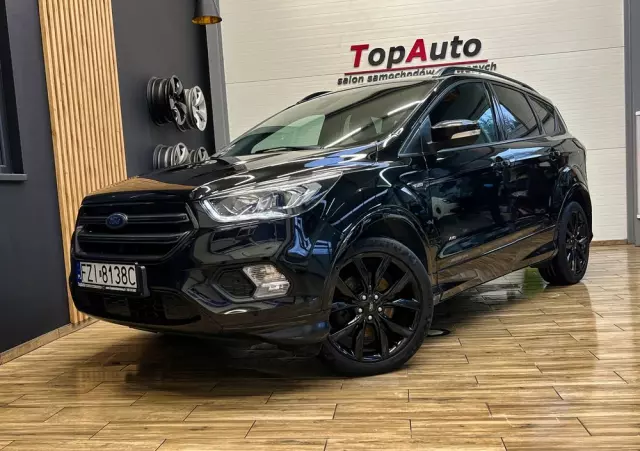 FORD Kuga 2.0 TDCi 4x4 ST-Line