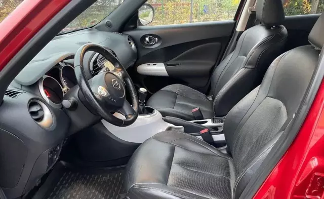 NISSAN Juke 