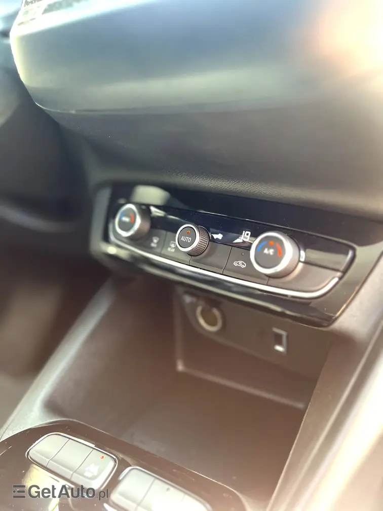 OPEL Corsa Elegance Aut.