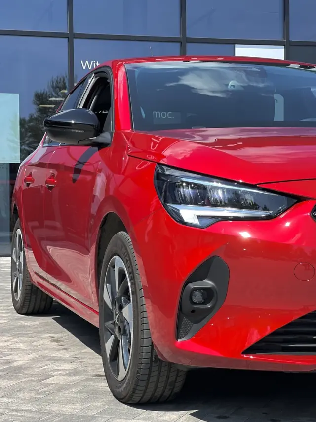 OPEL Corsa Elegance Aut.