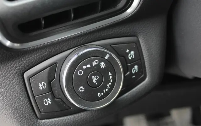 FORD B-MAX 1.0 EcoBoost Titanium