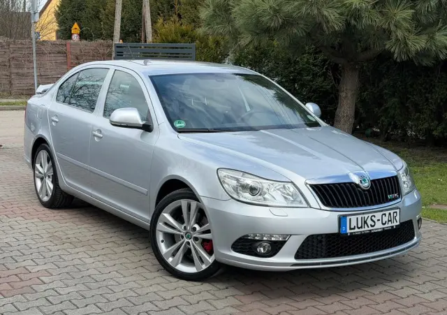 SKODA Octavia 2.0 TSI RS