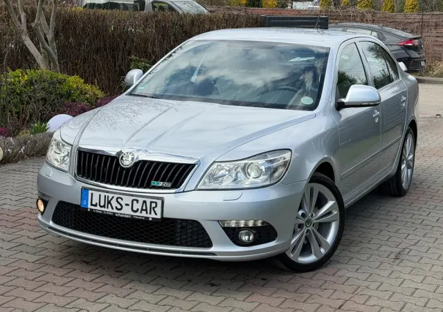 SKODA Octavia 2.0 TSI RS