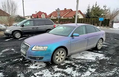 AUDI A6 