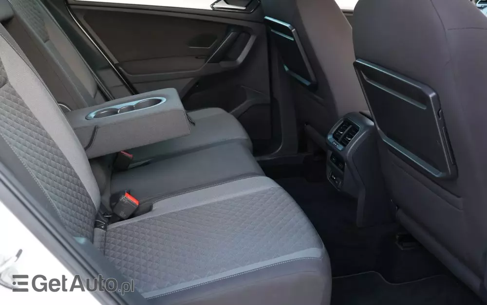 VOLKSWAGEN Tiguan 2.0 TDI SCR DSG R-Line