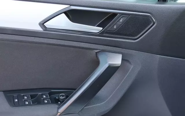 VOLKSWAGEN Tiguan 2.0 TDI SCR DSG R-Line