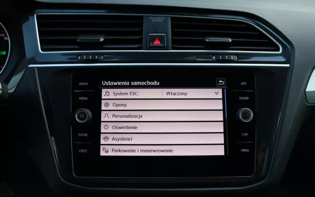 VOLKSWAGEN Tiguan 2.0 TDI SCR DSG R-Line