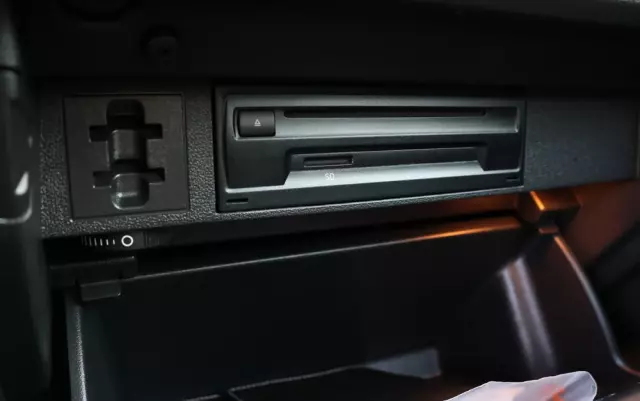 VOLKSWAGEN Tiguan 2.0 TDI SCR DSG R-Line