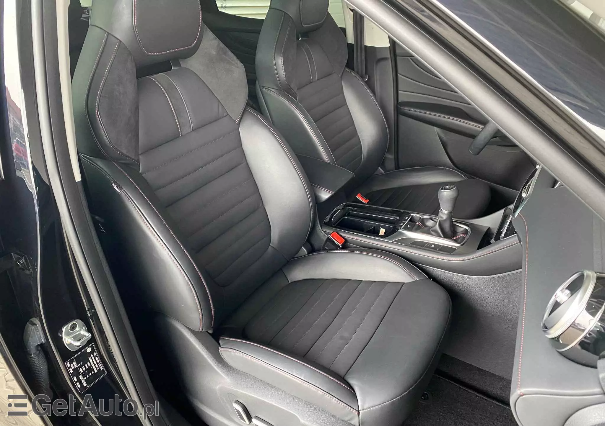 MG HS 1.5T-GDI Luxury