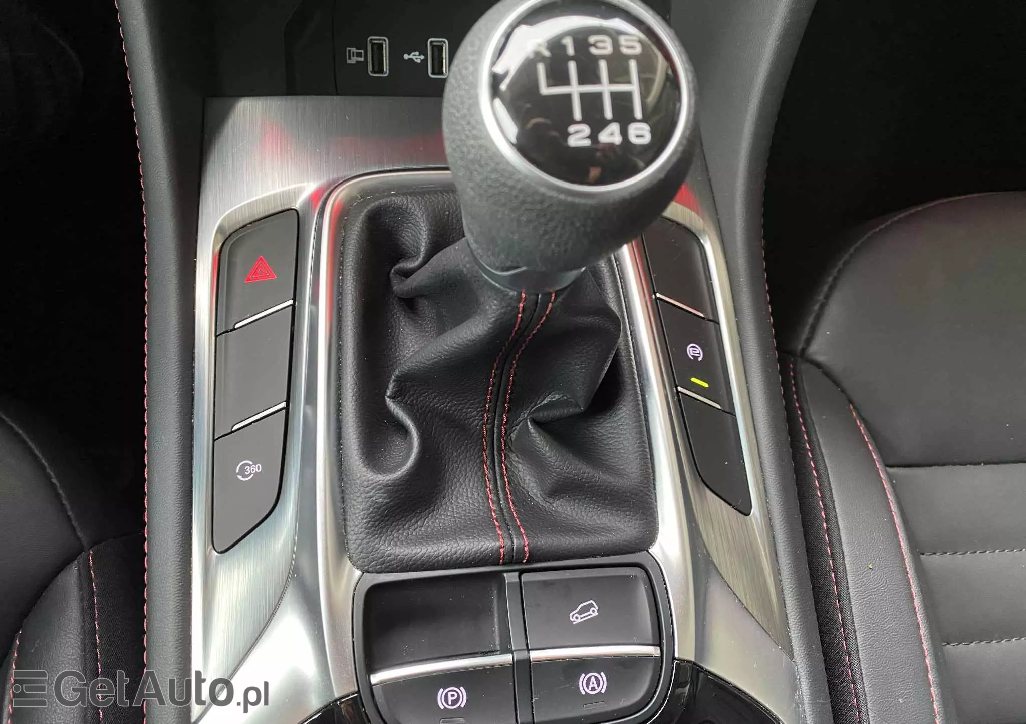 MG HS 1.5T-GDI Luxury