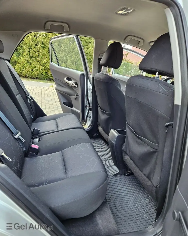 TOYOTA Auris 1.33 VVT-i Luna