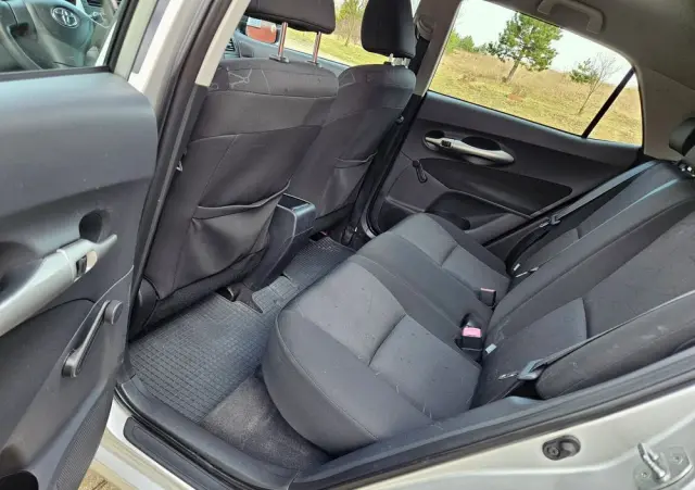 TOYOTA Auris 1.33 VVT-i Luna