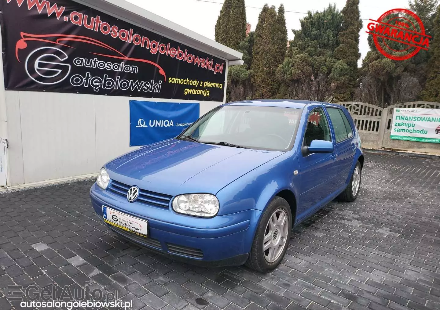 VOLKSWAGEN Golf 